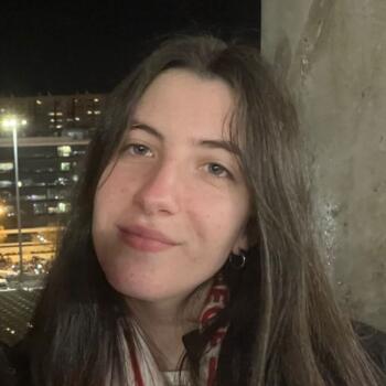 Babysitter em Oeiras: Madalena