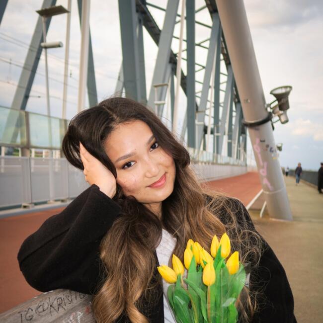 位於香港島 的臨時保母: Eliza