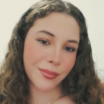 Babá em Conceição do Pará: Júlia