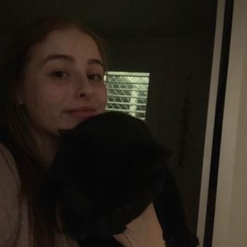 Babysitter Port Macquarie: Rikki