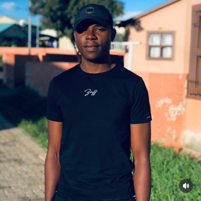 Nanny in Newcastle: Lungelo