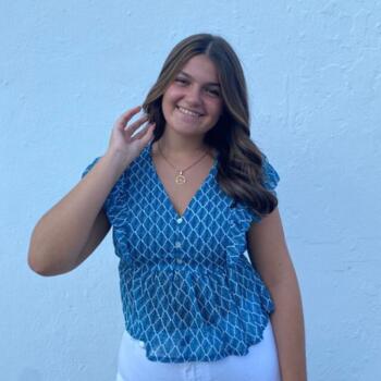 Babysitter in Redondo: Mariana