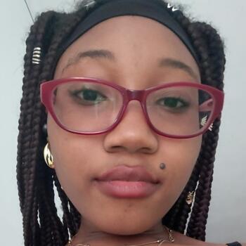 Babysitter in Palenque/Temp: Isha