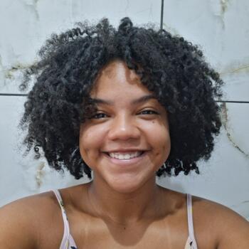 Babysitter in Belford Roxo: Paula