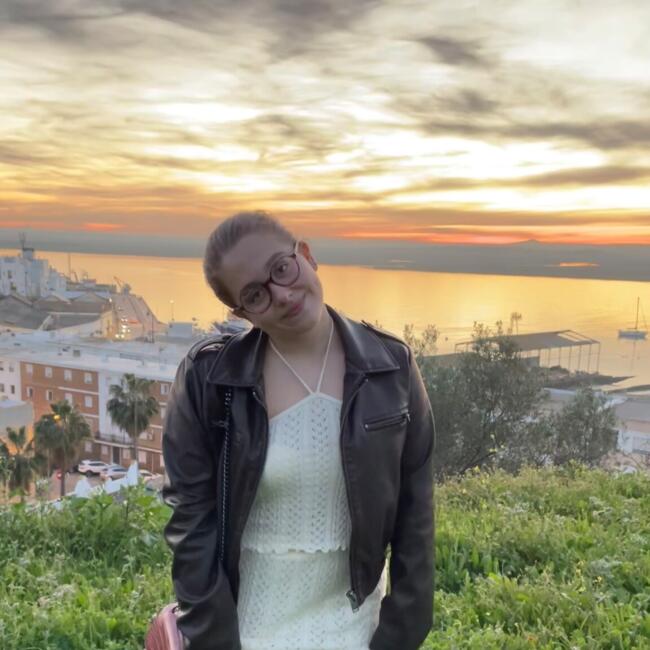 Babysitter in Coria del Río: Maria