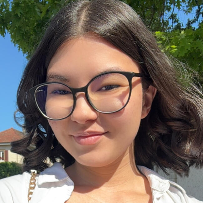 Babysitter in Estavayer-le-Lac: Tiffany