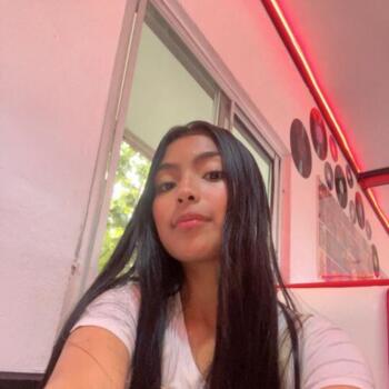 Babysitter in Los Algarrobos: Genesis