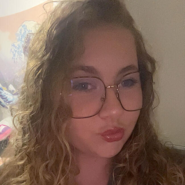 Babysitter in Clermont: Camille