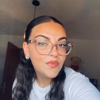Nanny La Línea de la Concepción: Elena