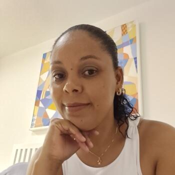 Babysitter São Gonçalo (São Gonçalo): Paula