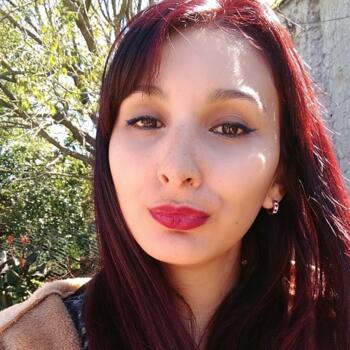 Babysitter in Moreno: Camila