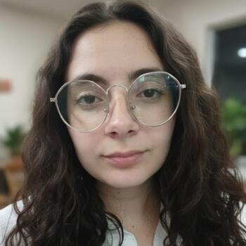 Babysitter in São Paulo: Bruna
