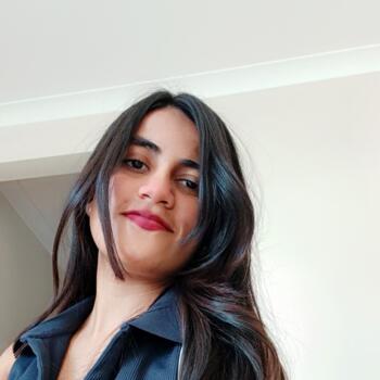 Babysitter in Geelong: Yenuli