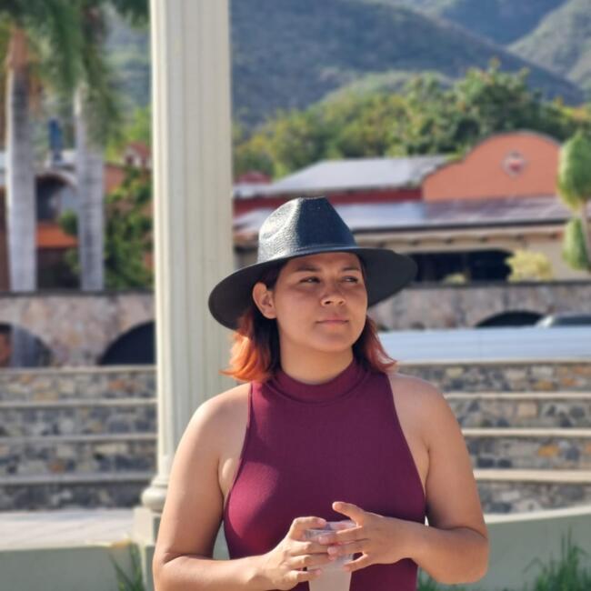 Niñera en Marfil: Ana