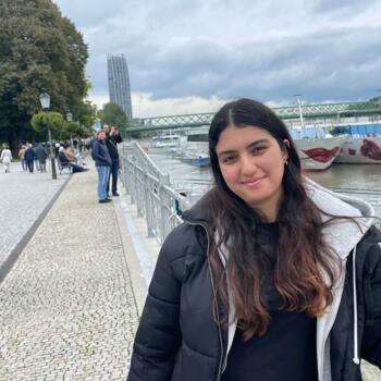 Babysitter a Ecublens: Aya