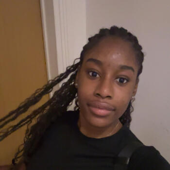 Babysitter in Bois-Colombes: Keren