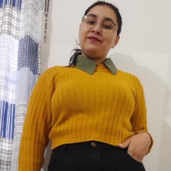 Niñera en Hurlingham: Celina