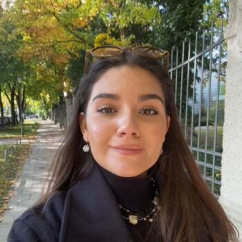 Babysitter in Munich: Alexandra Anita