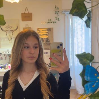 Babysitter in Pau: Lilou