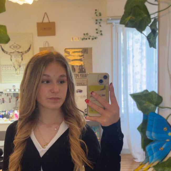 Babysitter in Pau: Lilou
