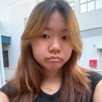 Babysitter in Singapore Island: Kylie