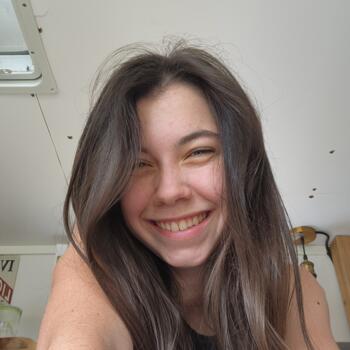 Babysitter in Argenton-sur-Creuse: Maïlis