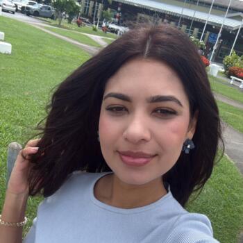 Parent Maraval: Chloe