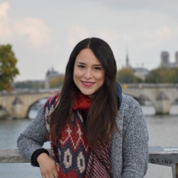 Nounou à Paris: Paola