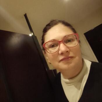 Babysitter in Victoria: Paola