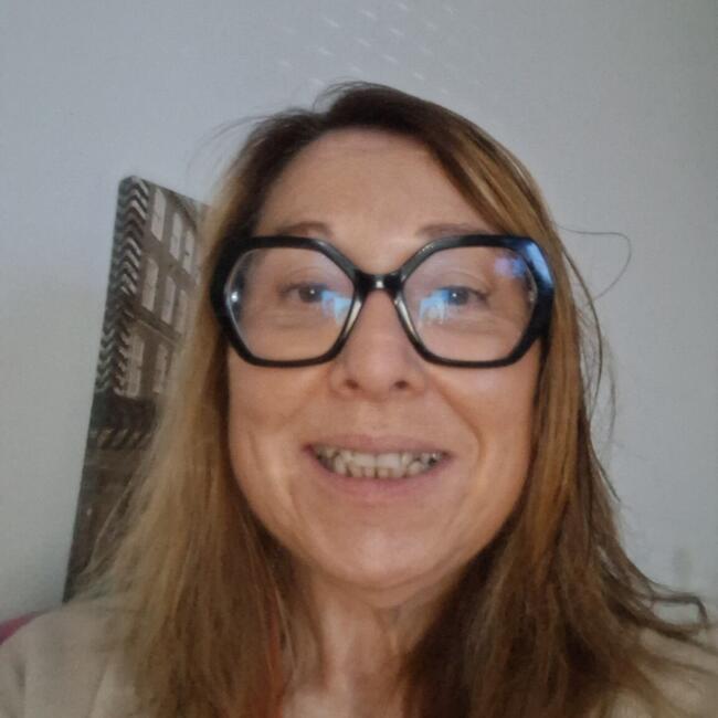 Nanny in Brest: Marie-cécile