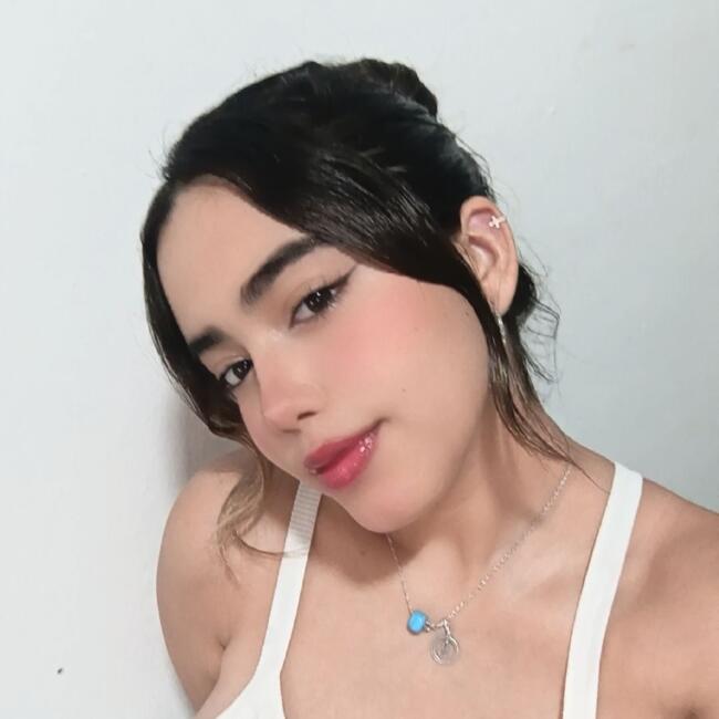 Babysitter in Viladecans: Valentina