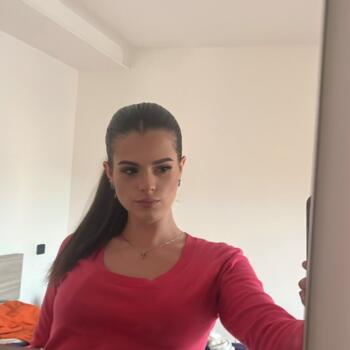 Babysitter in Bevagna: Anna