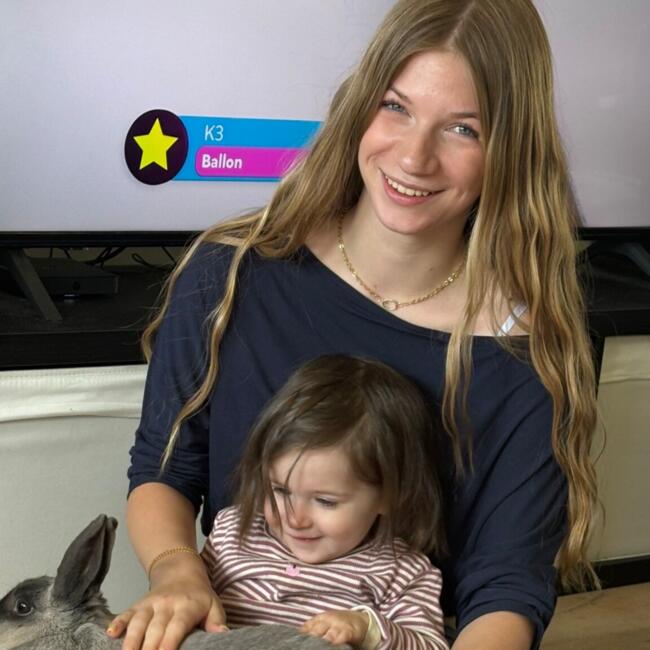 Babysitter in Opwijk: Alishia