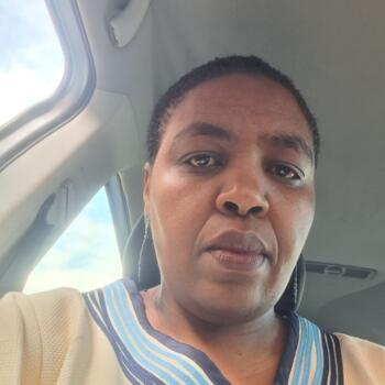 Parent Port Elizabeth: Nombulelo