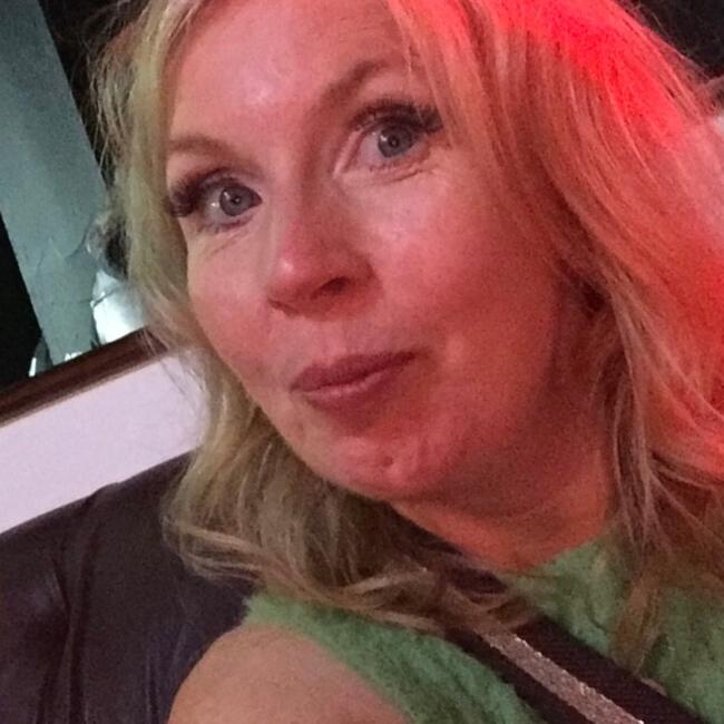 Babysitter in Basildon: Clair