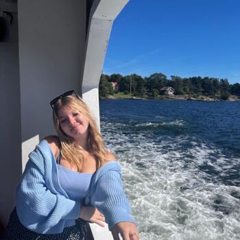 Babysitter in Salzburg: Lina