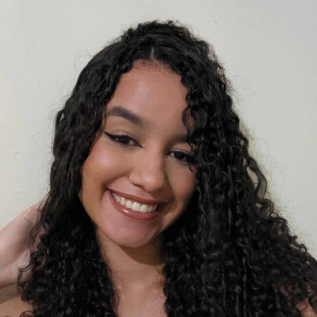 Babysitter in Campinas: Manuela