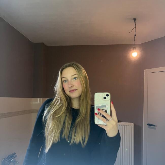 Babysitter in Löwen: Adrianna