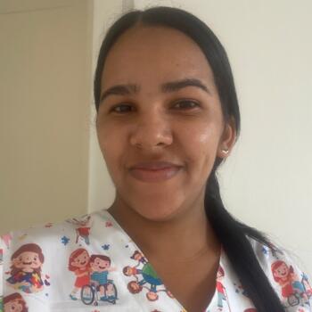 Babá em Recife: Valesca Santana