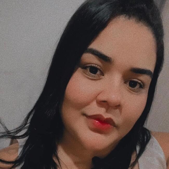 Babysitter in Petrolina: Carla