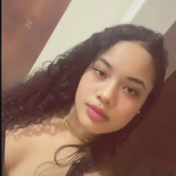 Babysitter in São José dos Campos: Julia gabrielly