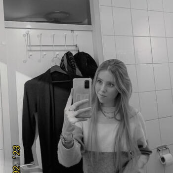 Babysitter Schijndel: Demi