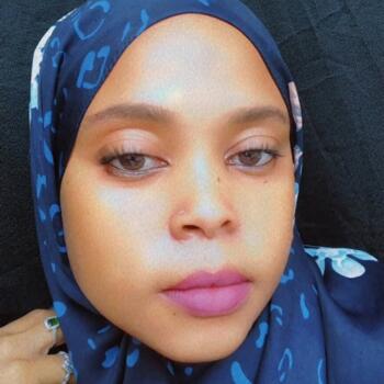 Babysitter in Mombasa: Zena