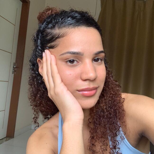 Babá em Linhares: Ana Cláudia
