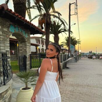 Dadilja u Prokuplje: Lena