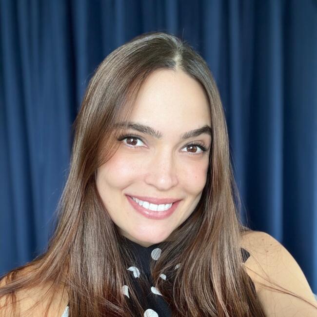 Babysitting job in Praia Grande: Paula