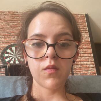 Babysitting job in Saint-Vigor-le-Grand: babysitting job Gwendoline