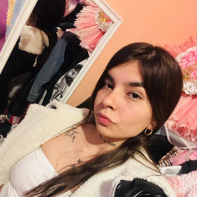 Babysitter in San Antonio: Raquel soto