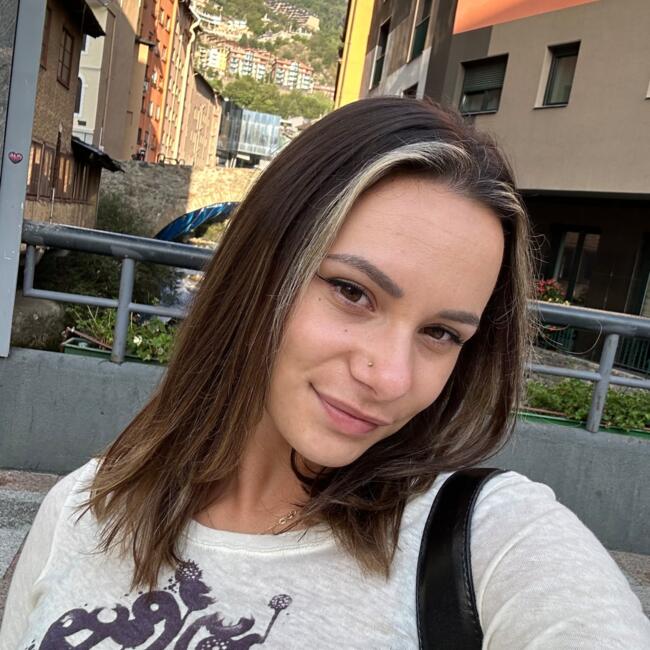 Babysitter in San Antonio (Comunidad Valenciana): Siyana