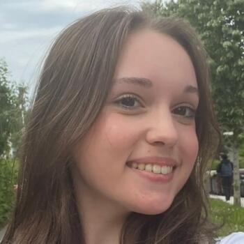 Babysitter in Tournan-en-Brie: Nathalya